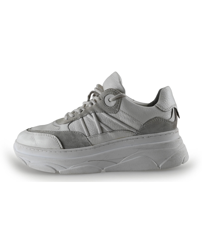 Omoda Sneaker