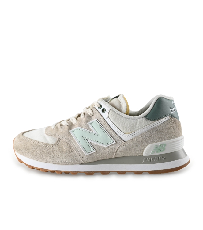 New Balance Sneaker