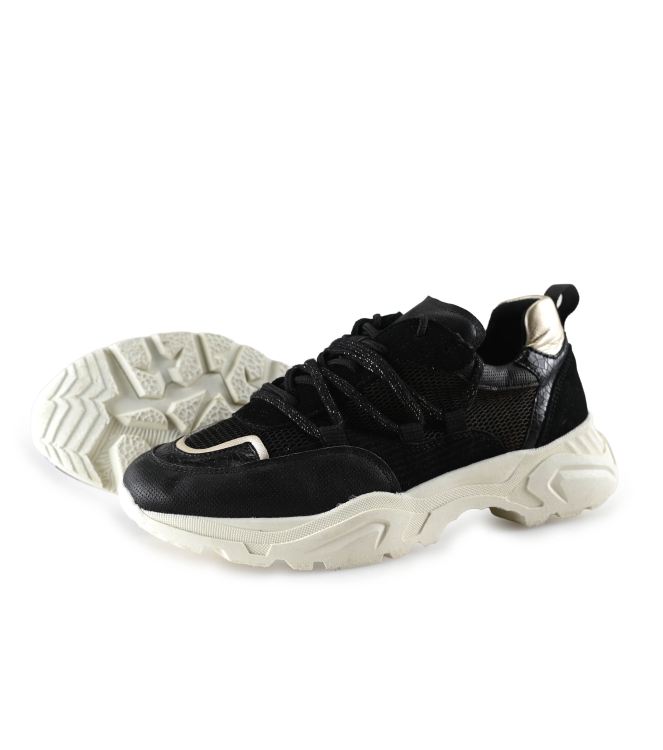 Omoda Sneaker