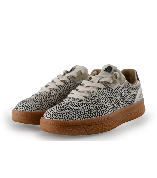 Maruti Sneaker