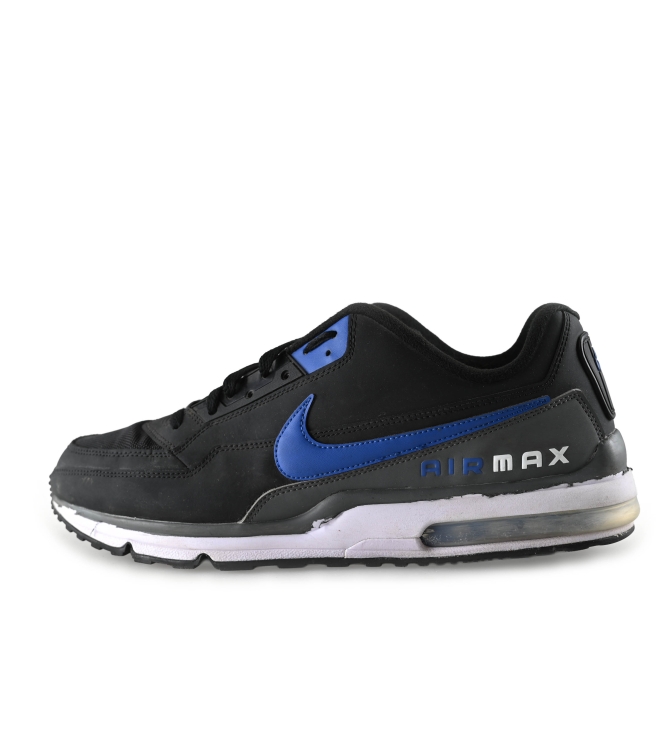 Nike Sneaker