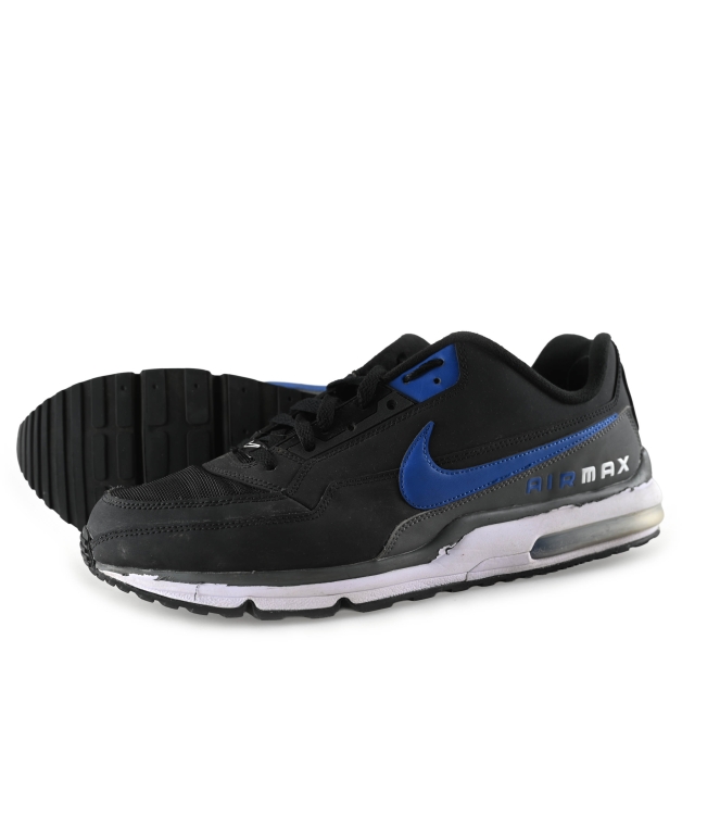 Nike Sneaker