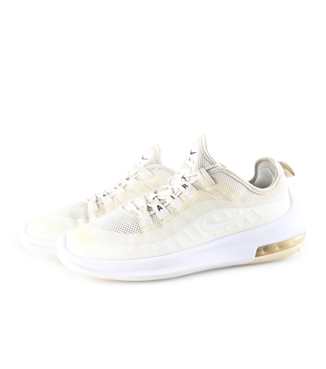Nike Sneaker