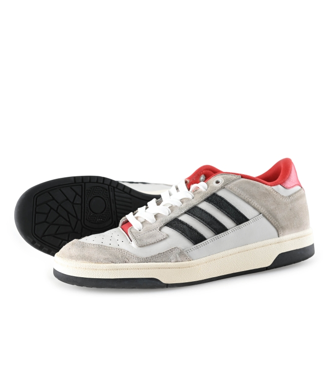 Adidas Sneaker