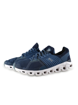 On Sportschuhe