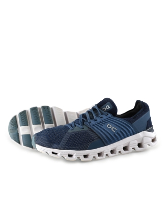 On Sportschuhe