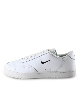 Nike Sneaker
