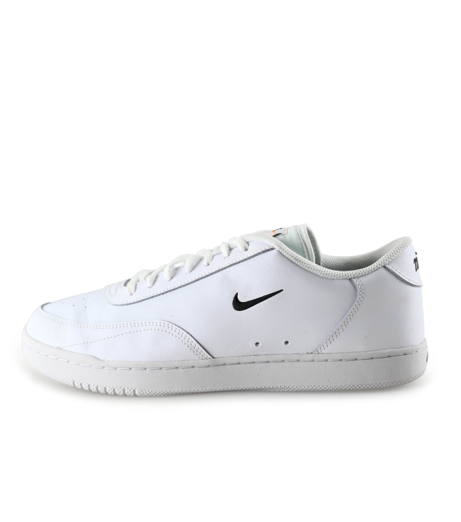 Nike Sneaker