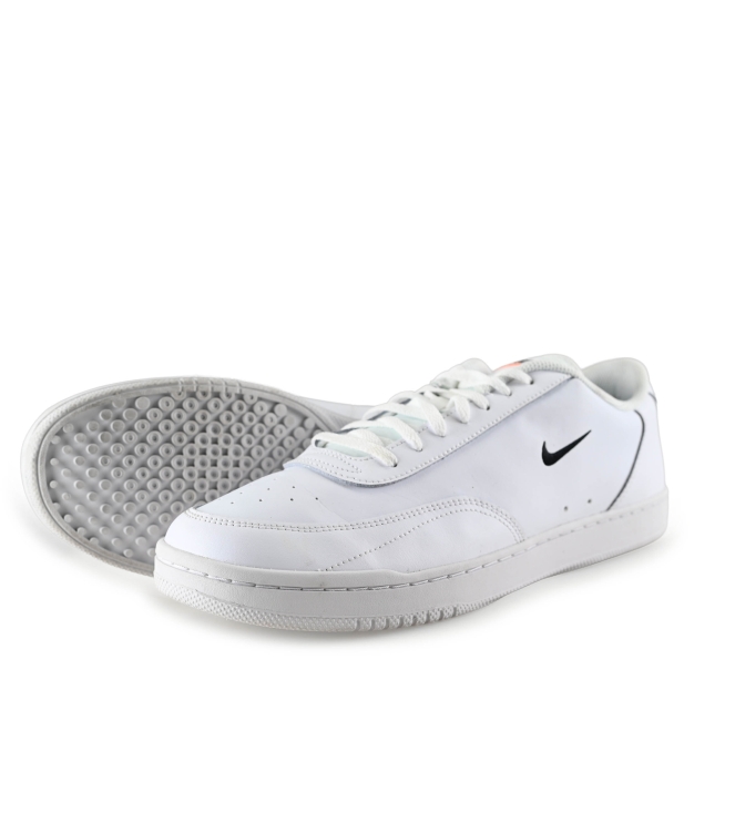 Nike Sneaker