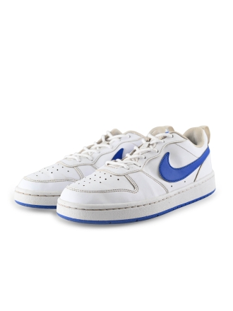 Nike Sneaker
