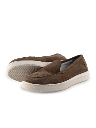 Australian Slip-ons