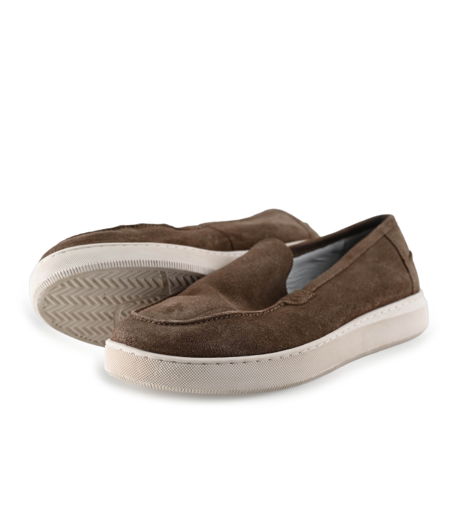 Australian Slip-ons