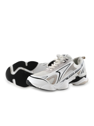 Steve Madden Sneaker