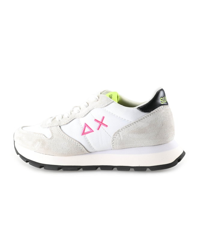 Ax Sneaker