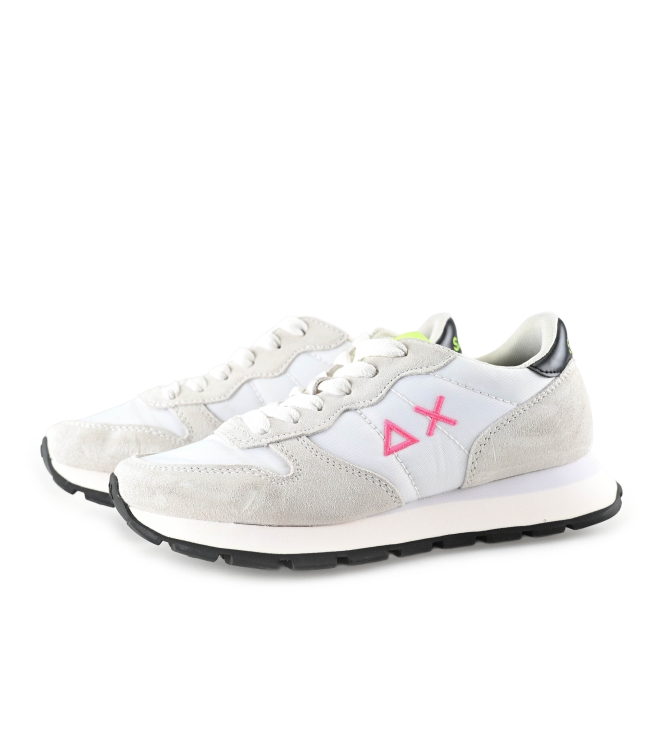 Ax Sneaker