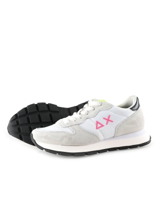 Ax Sneaker