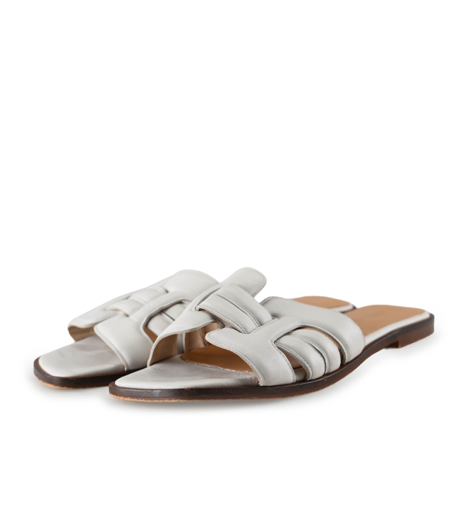 Notre-V Flip-Flops
