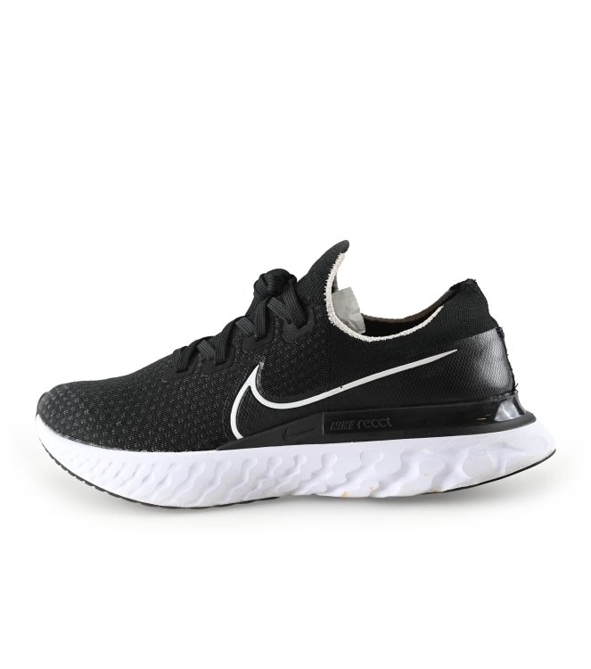 Flyknit Sneaker