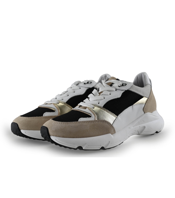 Maruti Sneaker
