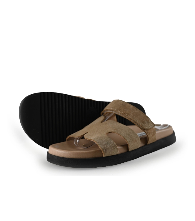 Steve Madden Flip-Flops