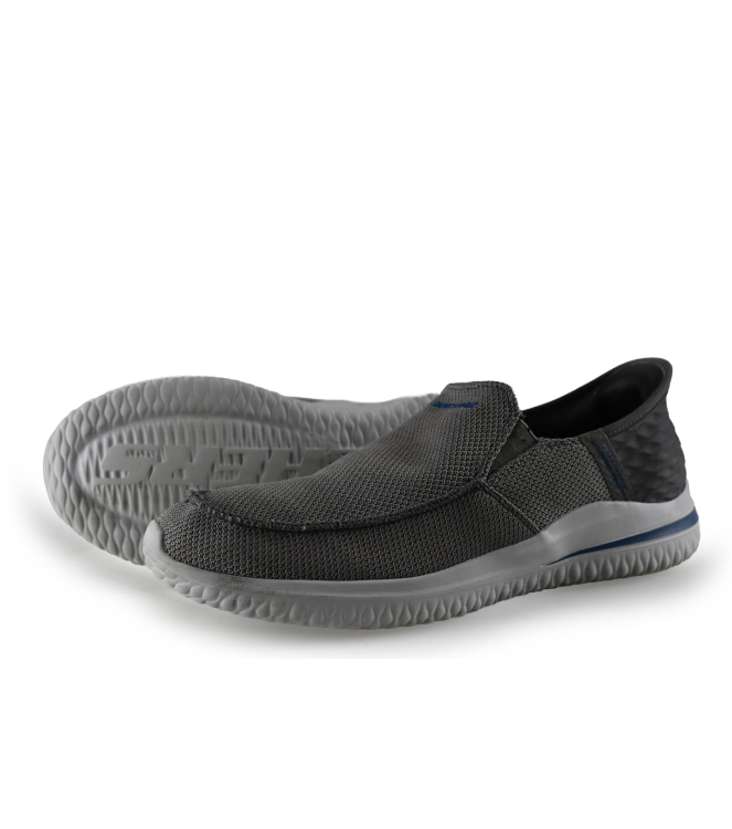 Skechers Slip-ons