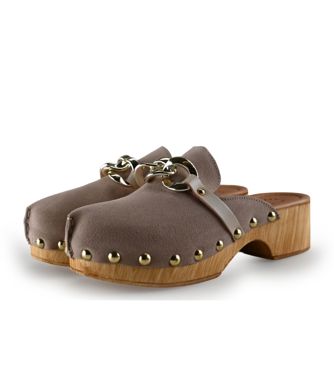 Nelson Slip-ons