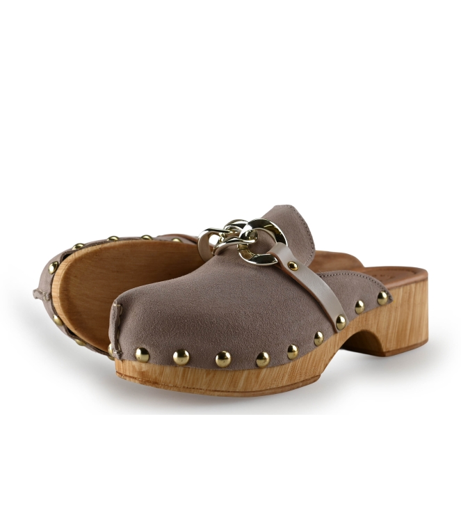 Nelson Slip-ons