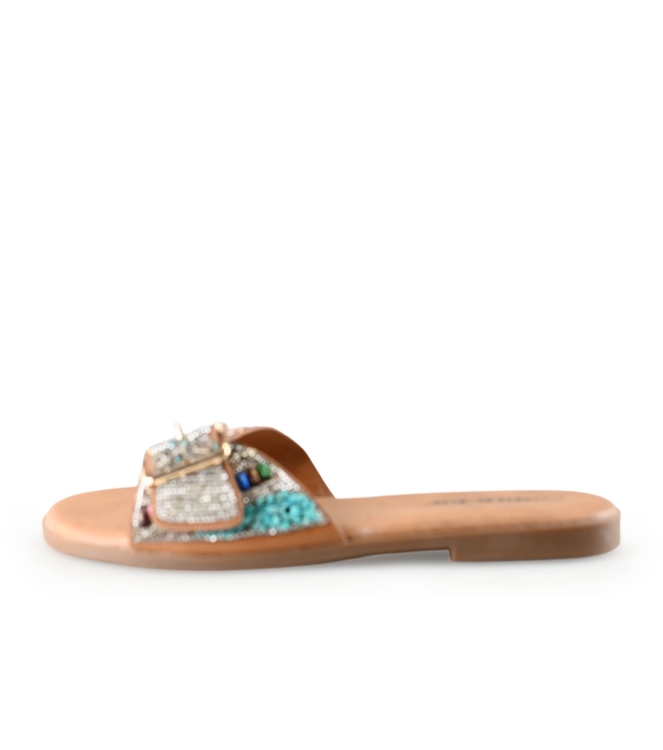 Ann Rocks Flip-Flops