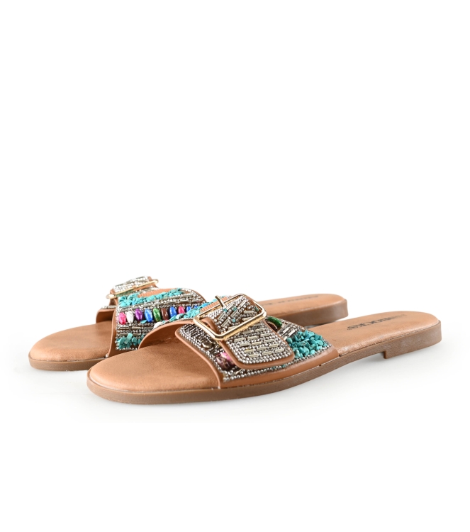 Ann Rocks Flip-Flops