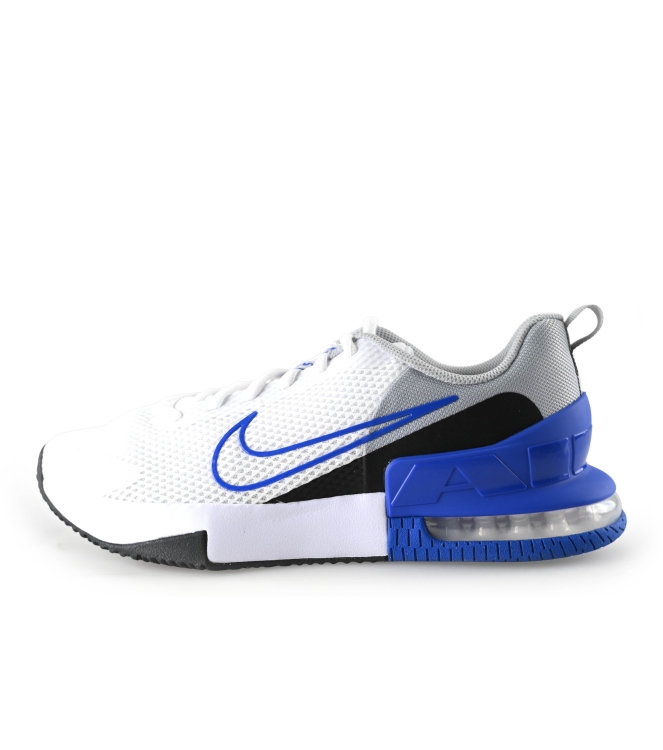 Nike Sneaker