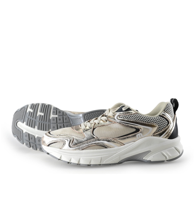 Maruti Sneaker