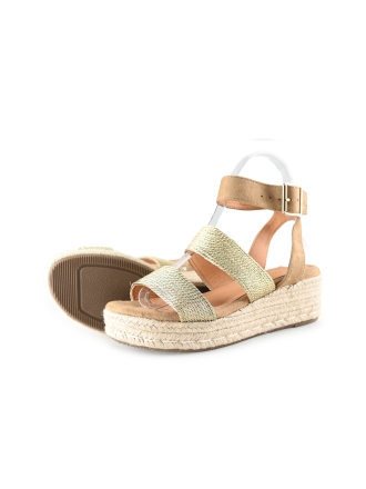 Ayana Sandalen