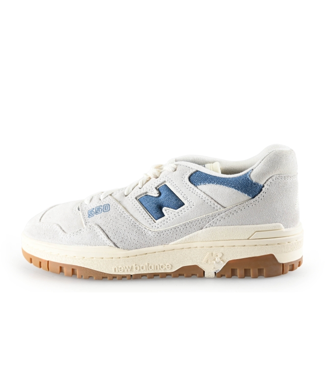 New Balance Sneaker