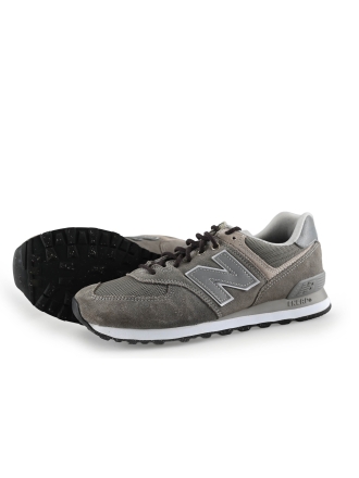 New Balance Sneaker