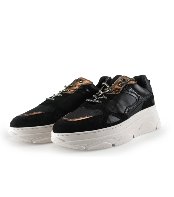 Omoda Sneaker