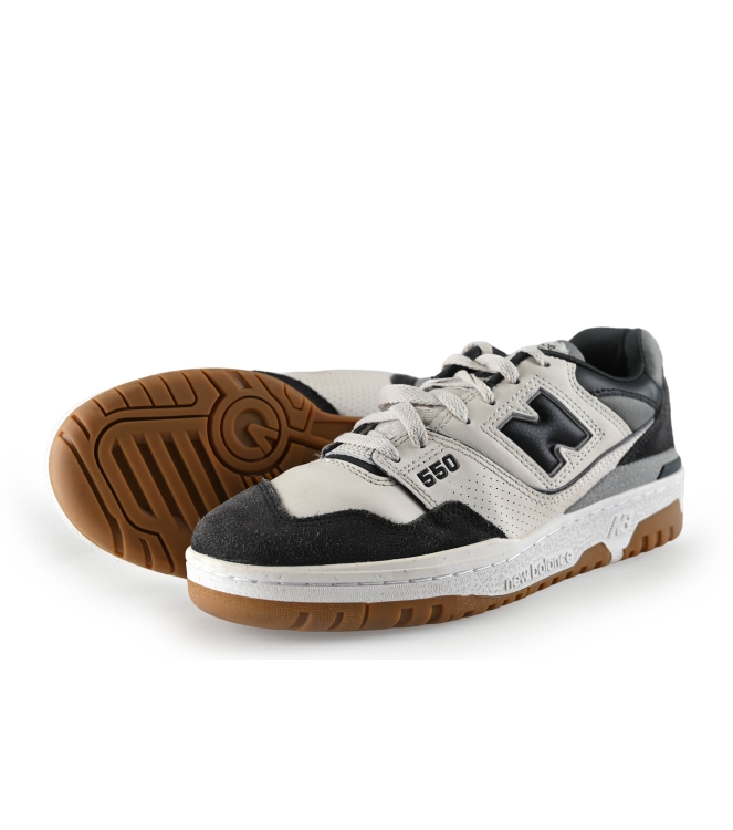 New Balance Sneaker