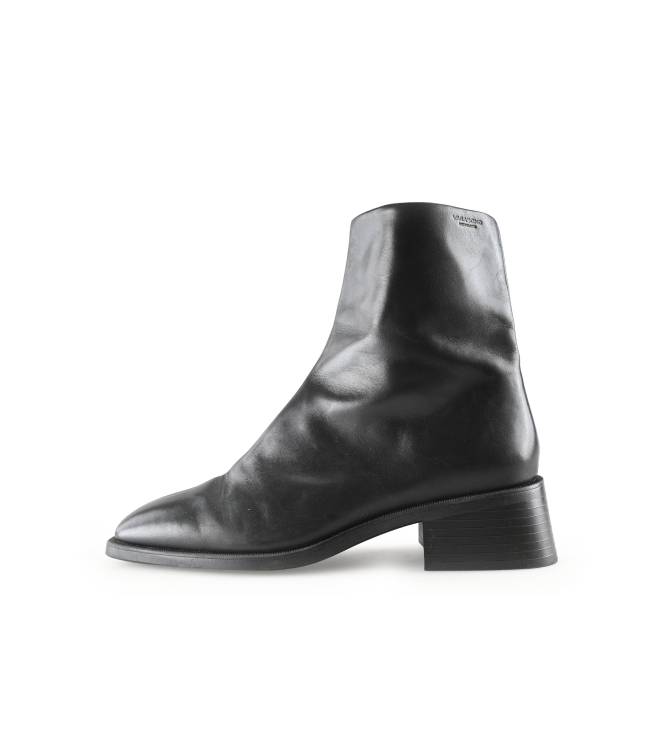 Vagabond Boots