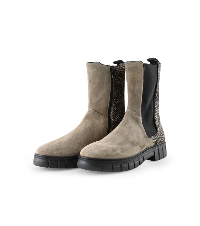 Maruti Chelsea boots