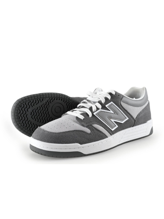 New Balance Sneaker