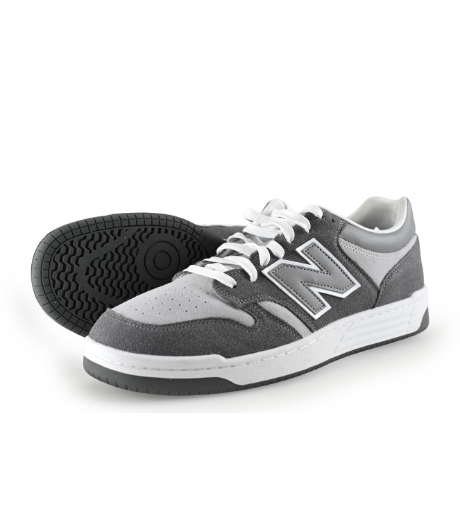 New Balance Sneaker