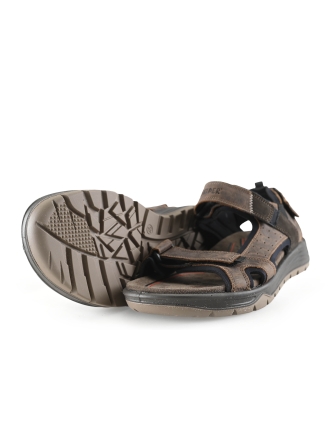 Outfielder Sandalen