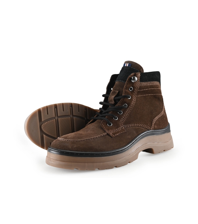 Outfielder Schnürstiefel