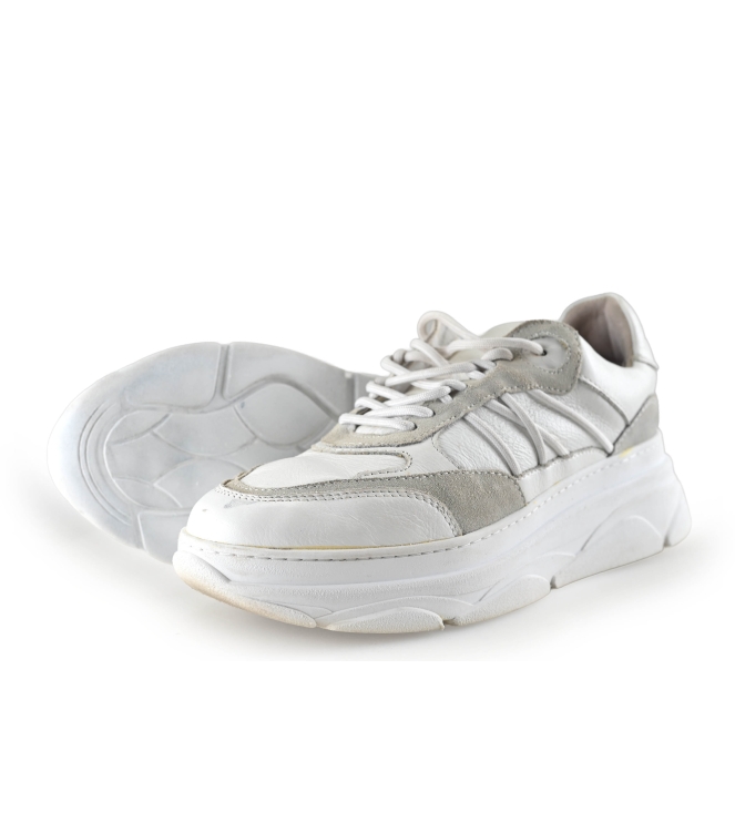 Omoda Sneaker