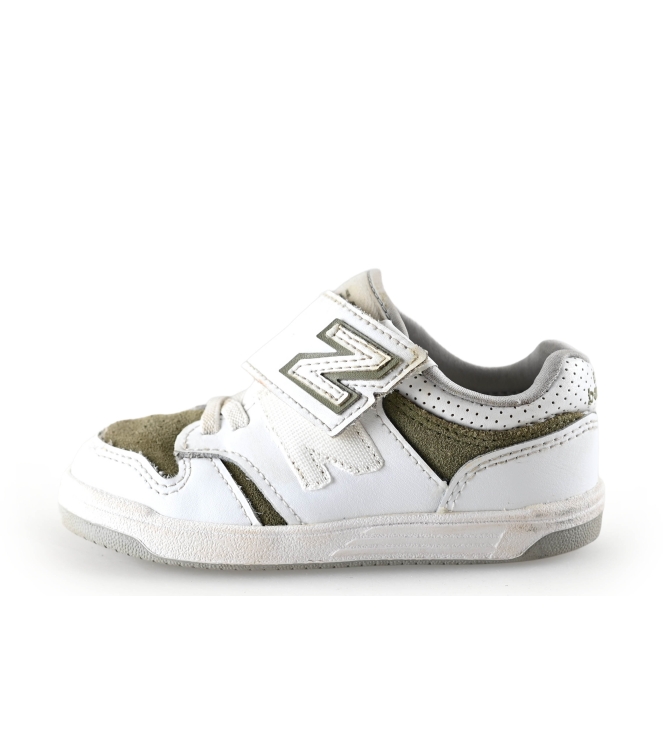 New Balance Sneaker