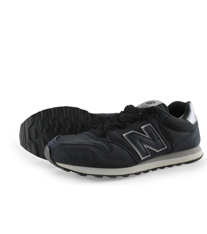 New Balance Sneaker