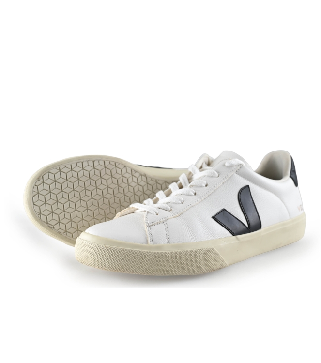Veja Sneaker