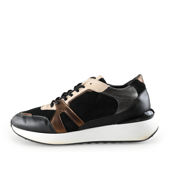 Manfield Sneaker