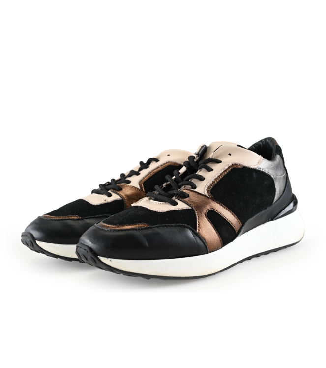 Manfield Sneaker