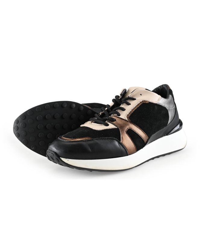Manfield Sneaker