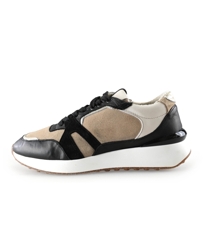 Manfield Sneaker